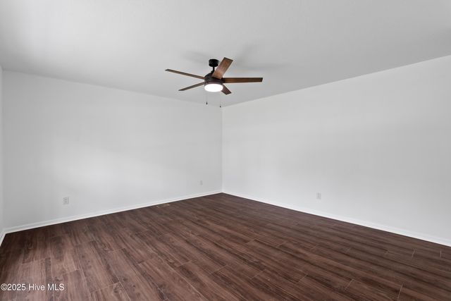 515 Brynn Marr Road, Jacksonville, NC 28546