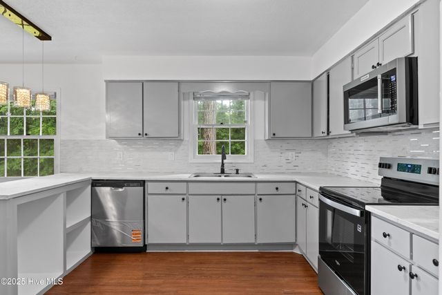 515 Brynn Marr Road, Jacksonville, NC 28546