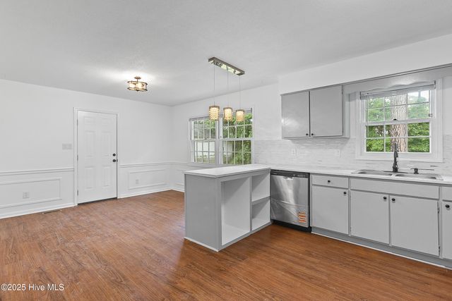 515 Brynn Marr Road, Jacksonville, NC 28546