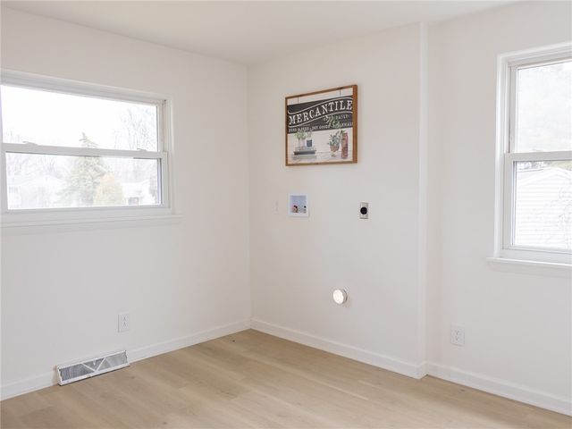 41 Wallman Drive, Henrietta, NY 14467