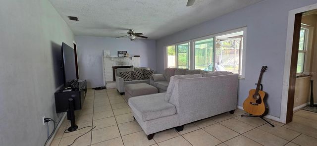 1595 OAK LANE, Clearwater, FL 33764