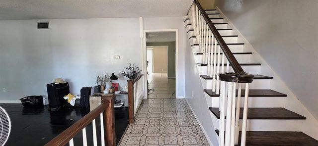 1595 OAK LANE, Clearwater, FL 33764