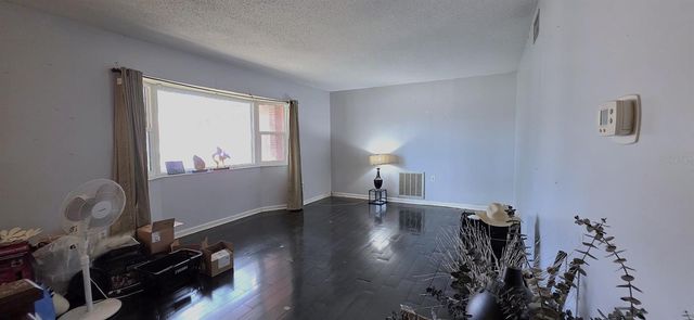 1595 OAK LANE, Clearwater, FL 33764