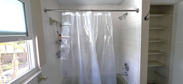 1595 OAK LANE, Clearwater, FL 33764