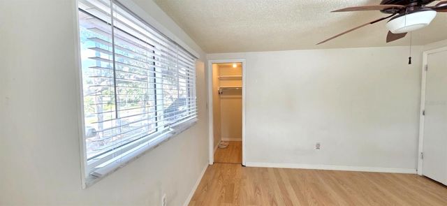 1595 OAK LANE, Clearwater, FL 33764