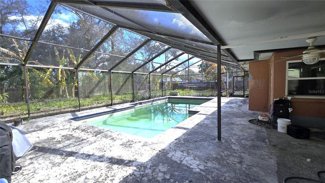 1595 OAK LANE, Clearwater, FL 33764