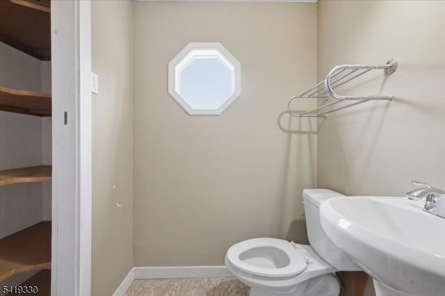 131 De Hart St, Lincoln Park Boro, NJ 07035