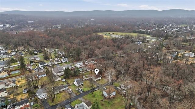 131 De Hart St, Lincoln Park Boro, NJ 07035