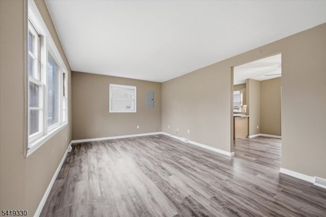 131 De Hart St, Lincoln Park Boro, NJ 07035