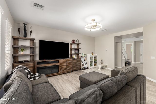 11534 E CORBIN Avenue, Mesa, AZ 85212