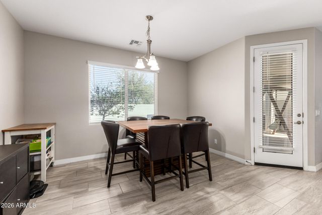 11534 E CORBIN Avenue, Mesa, AZ 85212