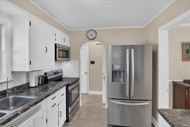 424 Miami Club Drive, Mishawaka, IN 46544