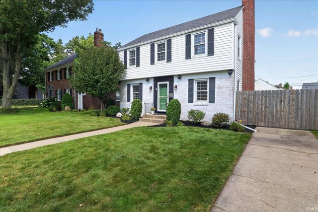 424 Miami Club Drive, Mishawaka, IN 46544