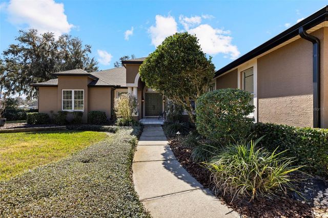 18991 CROOKED LANE, Lutz, FL 33548