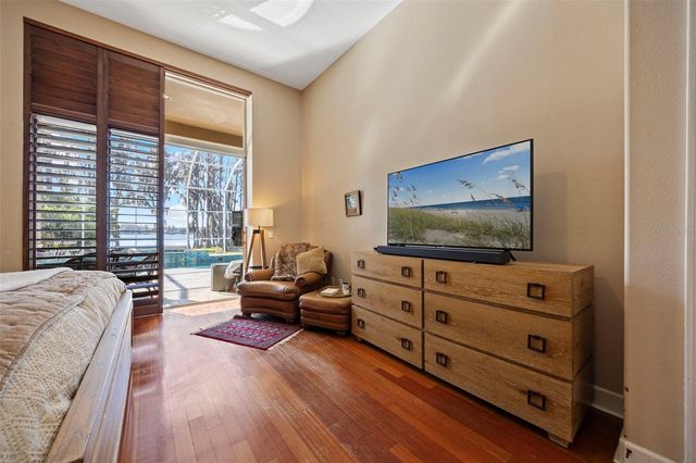 18991 CROOKED LANE, Lutz, FL 33548