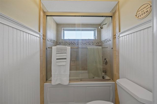 18991 CROOKED LANE, Lutz, FL 33548