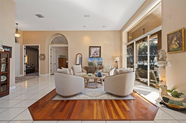 18991 CROOKED LANE, Lutz, FL 33548