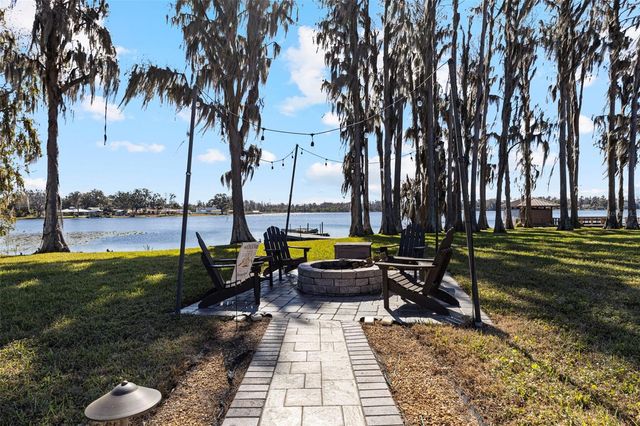 18991 CROOKED LANE, Lutz, FL 33548