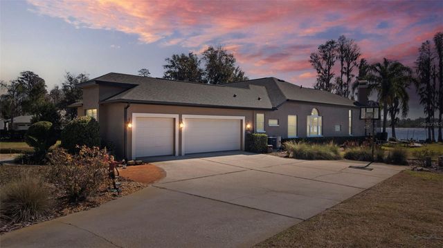 18991 CROOKED LANE, Lutz, FL 33548