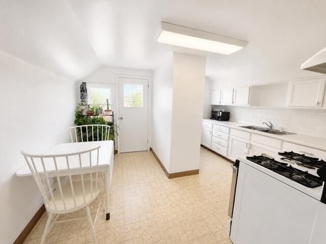 2327 Buchanan ROAD, Kenosha, WI 53143