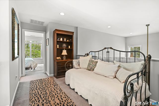505 Traditions Court South 505, Oxford, CT 06478