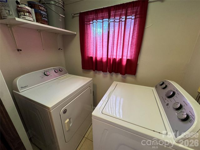 108 Morris Avenue, Mount Holly, NC 28120