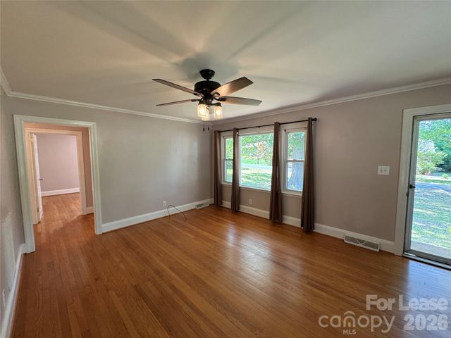 108 Morris Avenue, Mount Holly, NC 28120