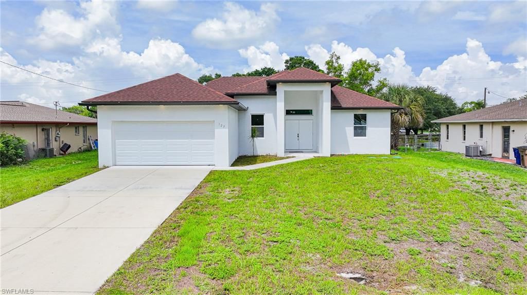 127 Connecticut RD, LEHIGH ACRES, FL 33936 — exterior