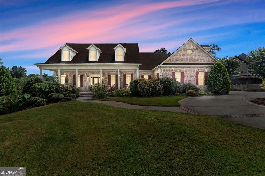 6212 WATERS EDGE Drive, Covington, GA 30014
