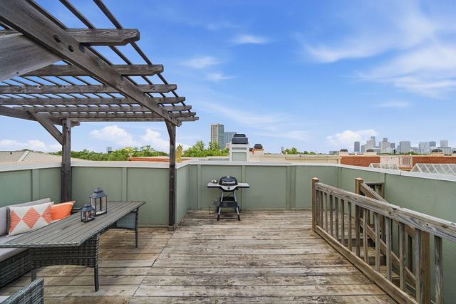 4004 Montrose Boulevard 18D, Houston, TX 77006