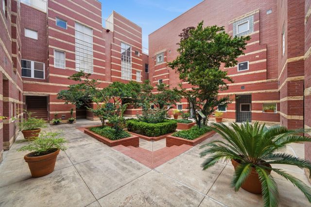 4004 Montrose Boulevard 18D, Houston, TX 77006