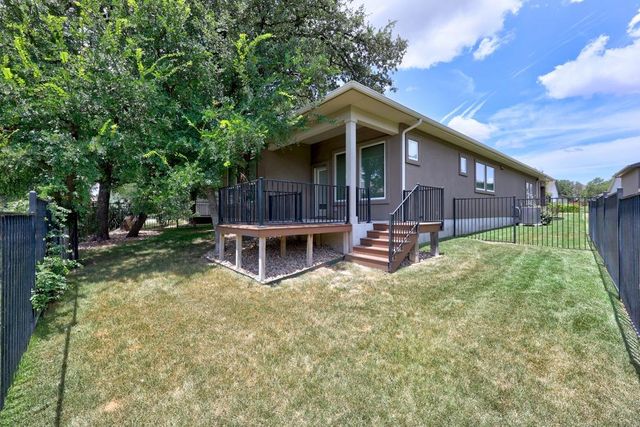 117 Monterey Oak TRL, Georgetown, TX 78628