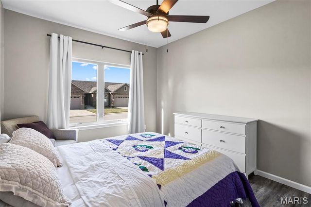 2426 Sunset Ridge Drive, Columbia, IL 62236