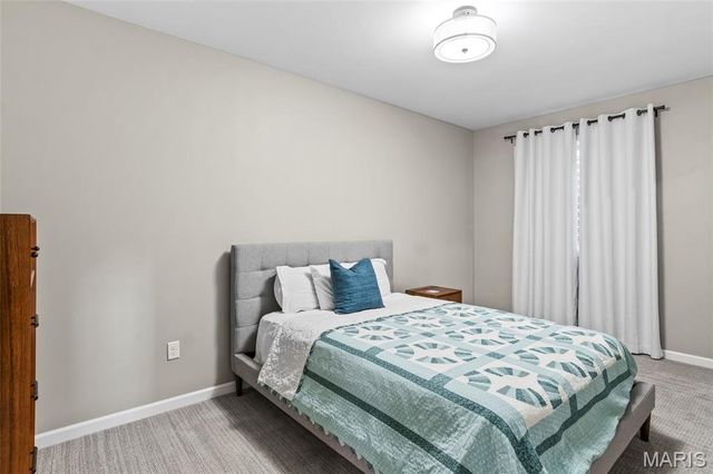 2426 Sunset Ridge Drive, Columbia, IL 62236