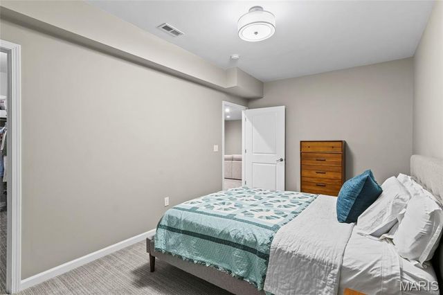 2426 Sunset Ridge Drive, Columbia, IL 62236