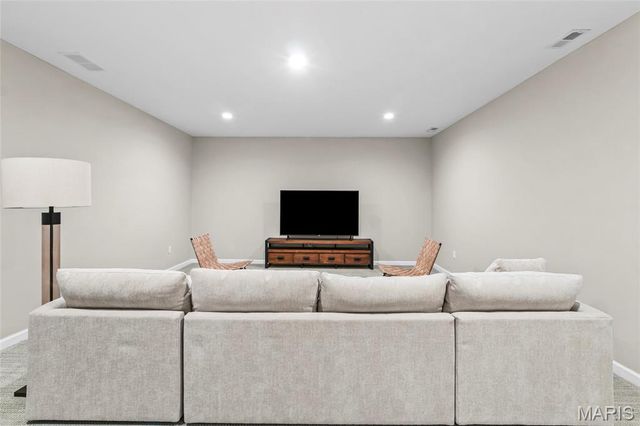 2426 Sunset Ridge Drive, Columbia, IL 62236