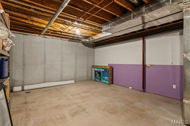 2426 Sunset Ridge Drive, Columbia, IL 62236