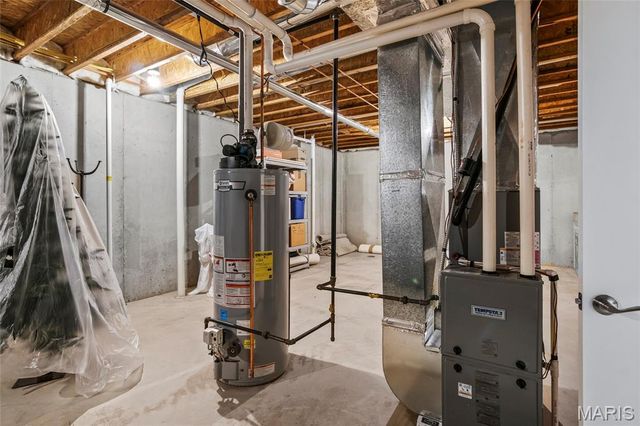 2426 Sunset Ridge Drive, Columbia, IL 62236