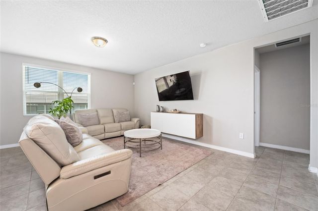 3053 CASSIDY LANE, Haines City, FL 33844