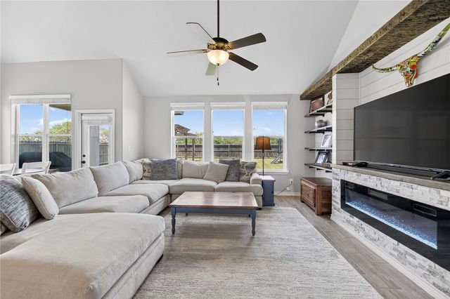 8122 Osprey St, Corpus Christi, TX 78414