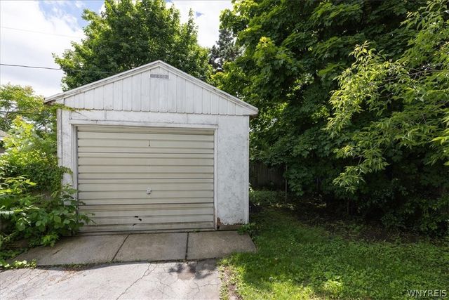 251 Westminster Avenue, Buffalo, NY 14215