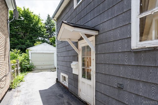 251 Westminster Avenue, Buffalo, NY 14215