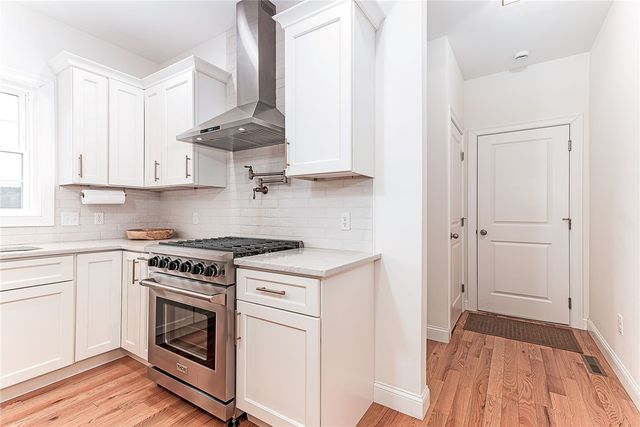 43 Kenyon Hill Trail, Richmond, RI 02898