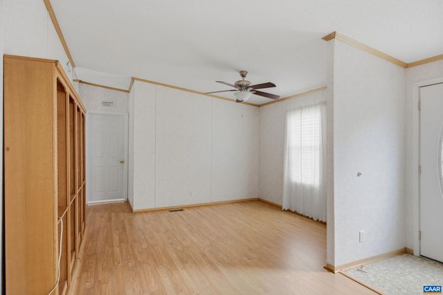 19394 LOUISA RD, Louisa, VA 23093