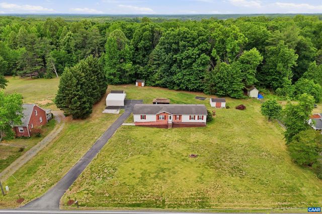 19394 LOUISA RD, Louisa, VA 23093