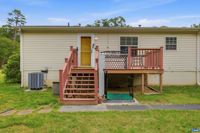 19394 LOUISA RD, Louisa, VA 23093
