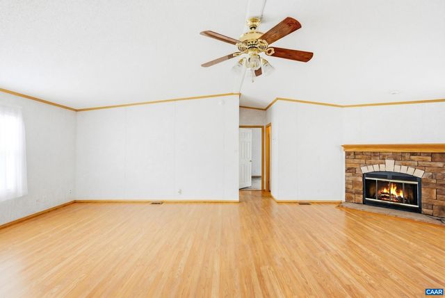 19394 LOUISA RD, Louisa, VA 23093