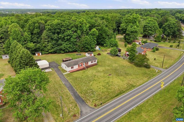 19394 LOUISA RD, Louisa, VA 23093