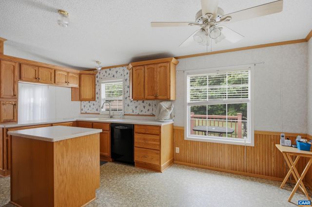 19394 LOUISA RD, Louisa, VA 23093