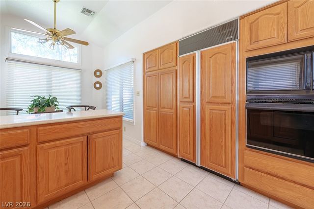 8181 Round Hills Circle, Las Vegas, NV 89113